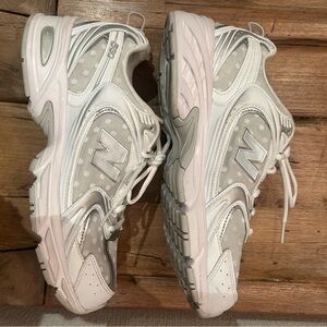 New Balance 530 Polka Dot (Unisex M10 W11.5)